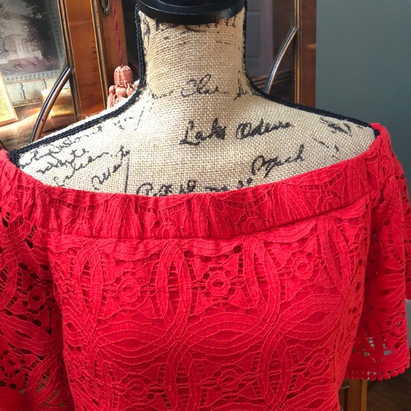 NWT Maggy London Red Lace Off the Shoulder Dress - Picture 3 of 8